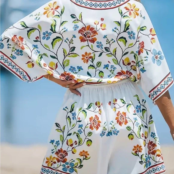 Cupshe Multicolor Floral jumpsuit - Picture 2 of 14